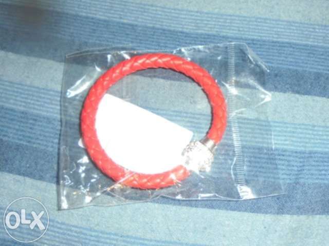 Pulseiras novas lindas