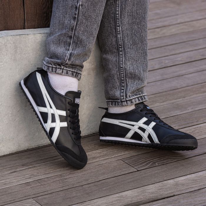 Asics Onitsuka  Mexico 66 Tiger  Balck White