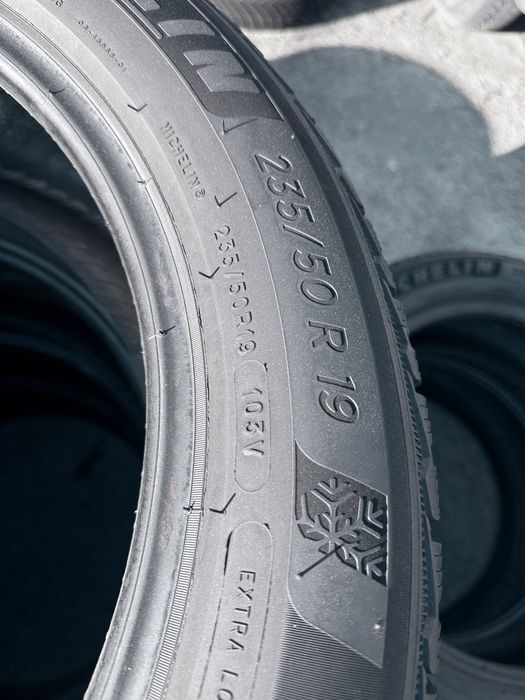 235 50 19 Michelin Pilot Alpin 5 90% Шини Зима