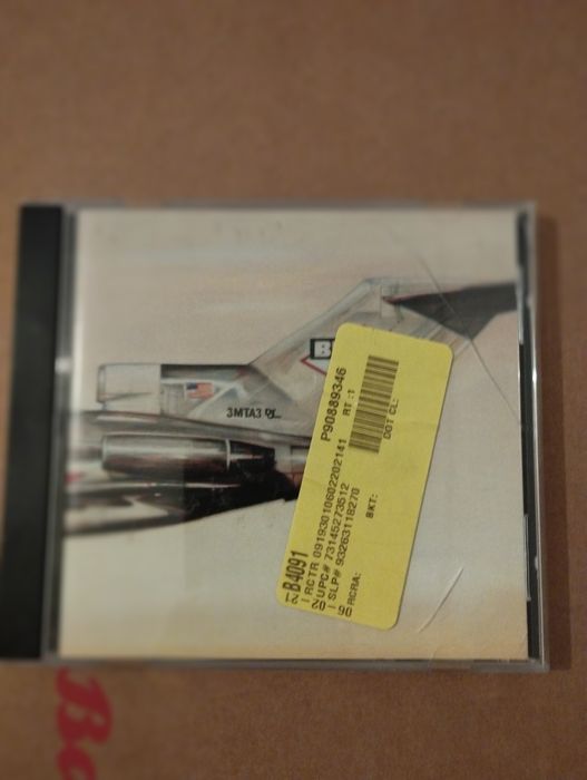 Cd Banda Beastie Boys- license to ill
Usado mas a funcionar perfeitame