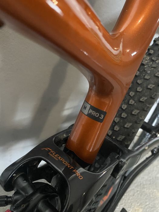 Giant Anthem Pro 3 Carbono 29” – Tamanho M