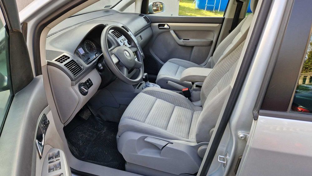 Volkswagen Touran 1.9 TDI 105 Km Automat DSG Zarejestrowany