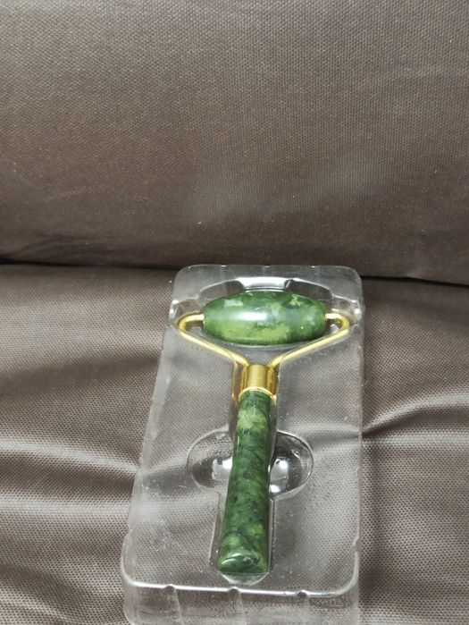 Нефритовий масажер для обличчя односторонній