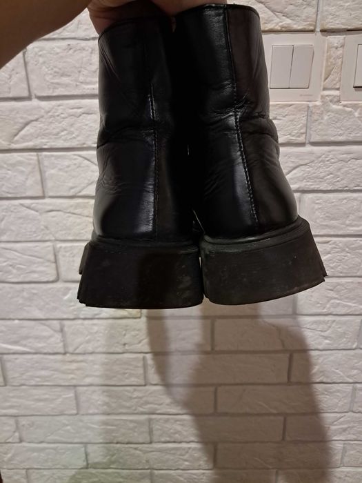 Зимові шкіряні ботинки