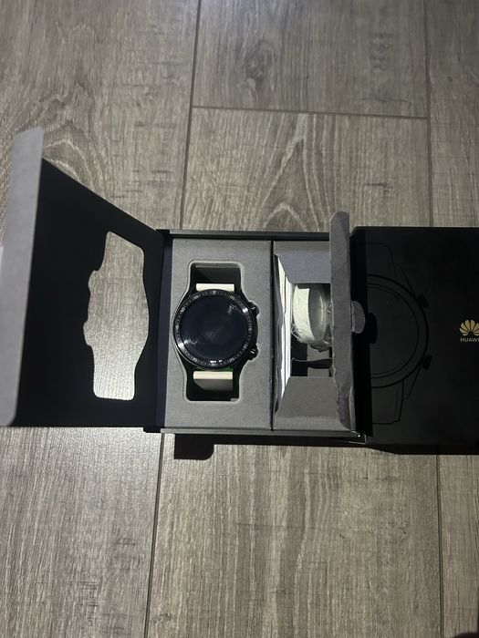 Smart-watch Huawei gt смарт-часы