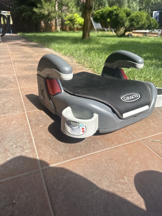 Детское автокресло Graco Booster Basic