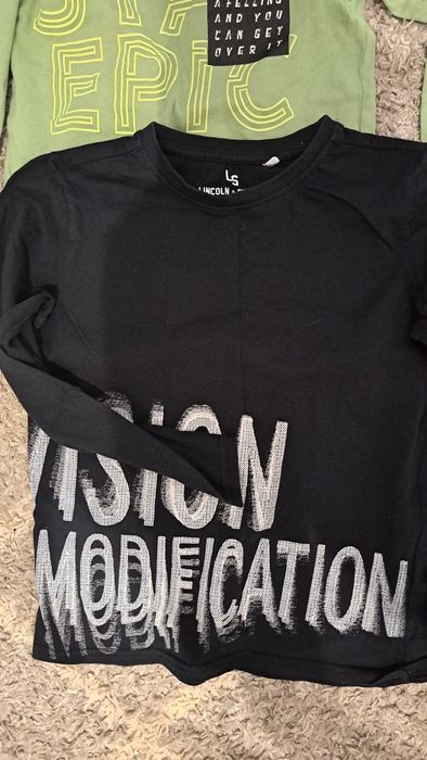 Zestaw koszulek i bluz