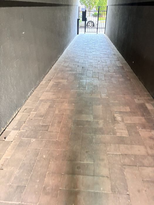 Квартира з НОВИМ ремонтом з індівідуальним газовим опаленням