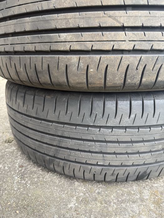 Opony letnie Dunlop 225/55 R18 98H DOT 3422