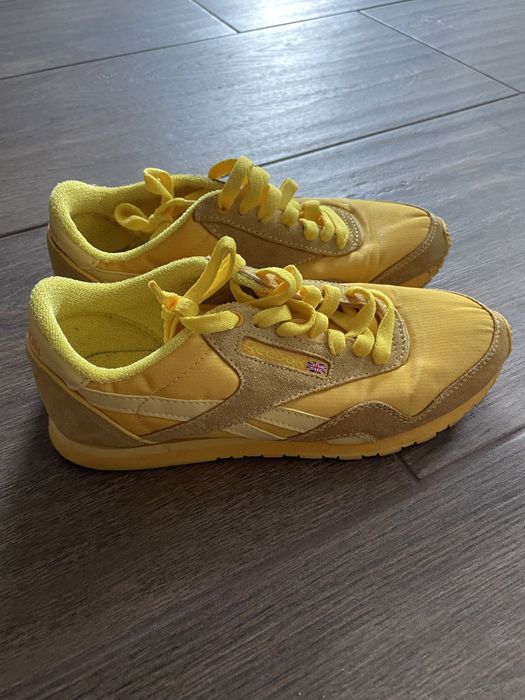 Butu Reebok romiar 36