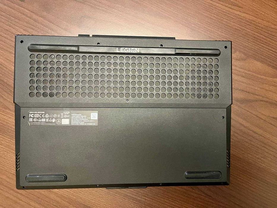 Legion 5-15ARH05H RTX™ 2060 6GB / 16 GB DDR4-3200