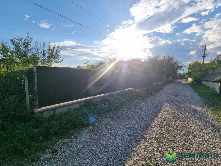 Продається ділянка 7 соток під забудову, центр с. Підлужжя (5)