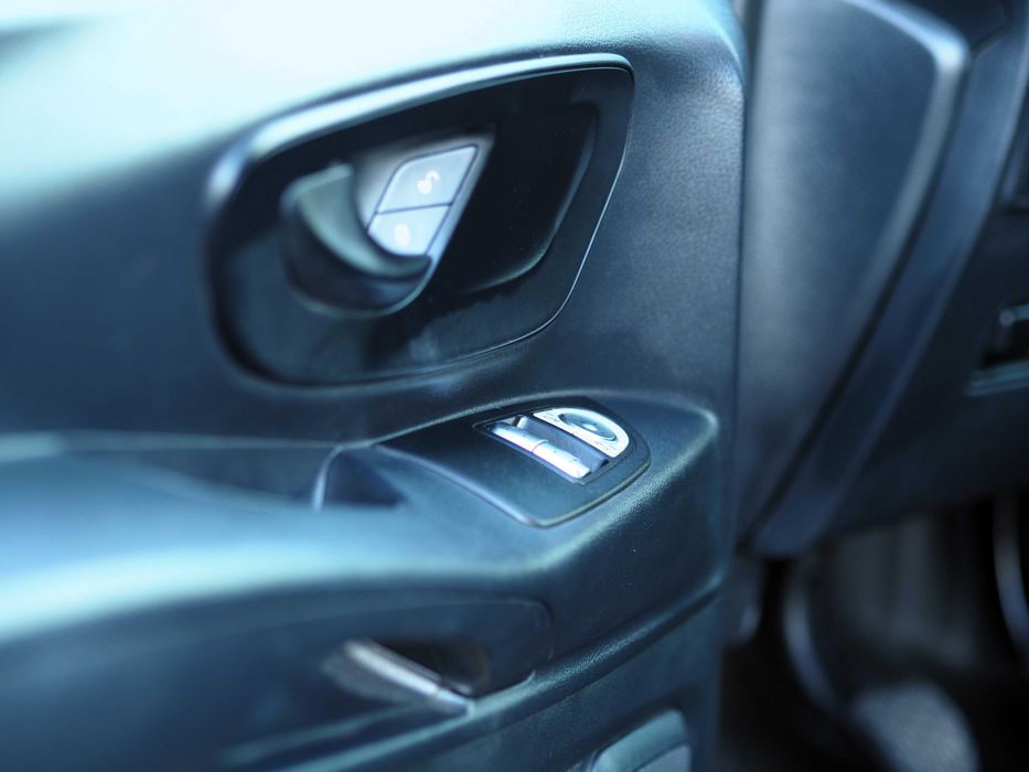 Mercedes Vito Tourer 116 CDi - 9 Lugares