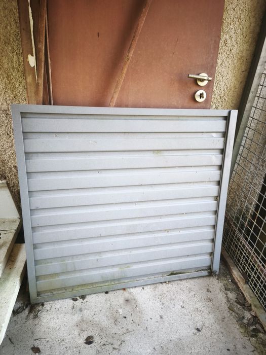 Portão Pedonal Direito