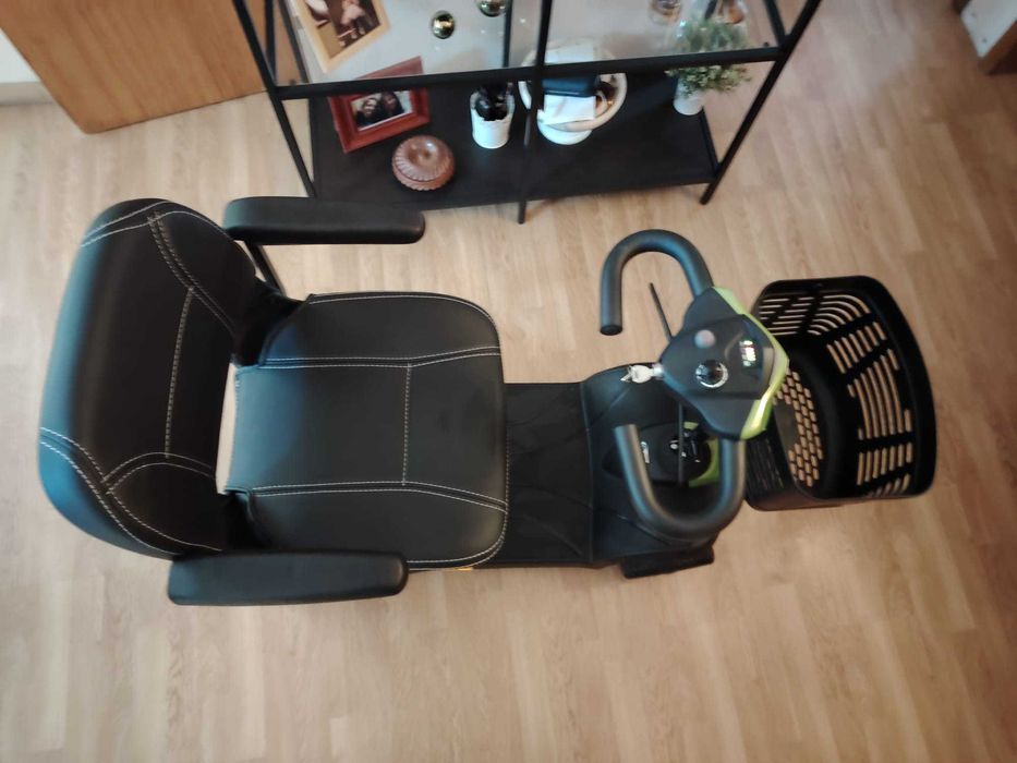 Micro Scooter Invacare NOVA