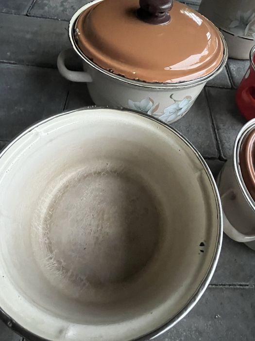 Продам каструлі