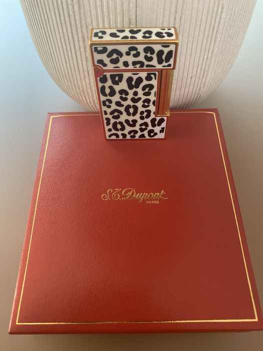 Isqueiro Clássico S.T.DUPONT