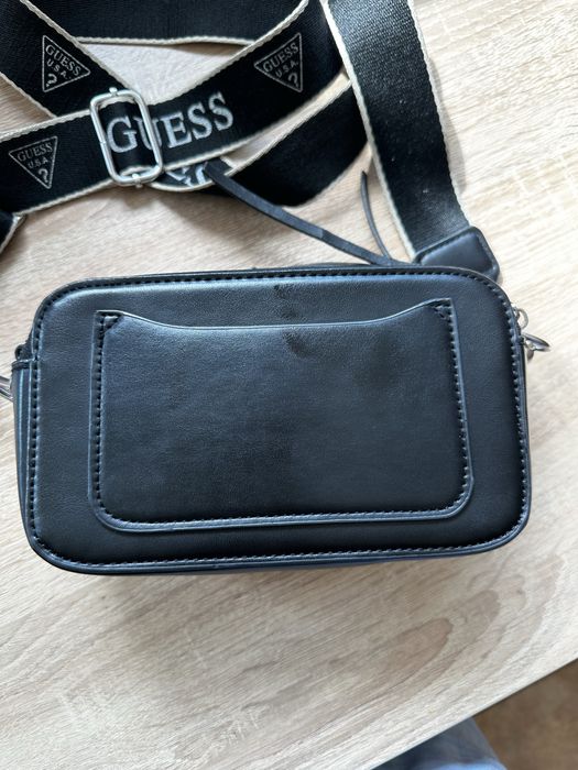Сумка Guess в ідеальному стані — zdjęcie 4