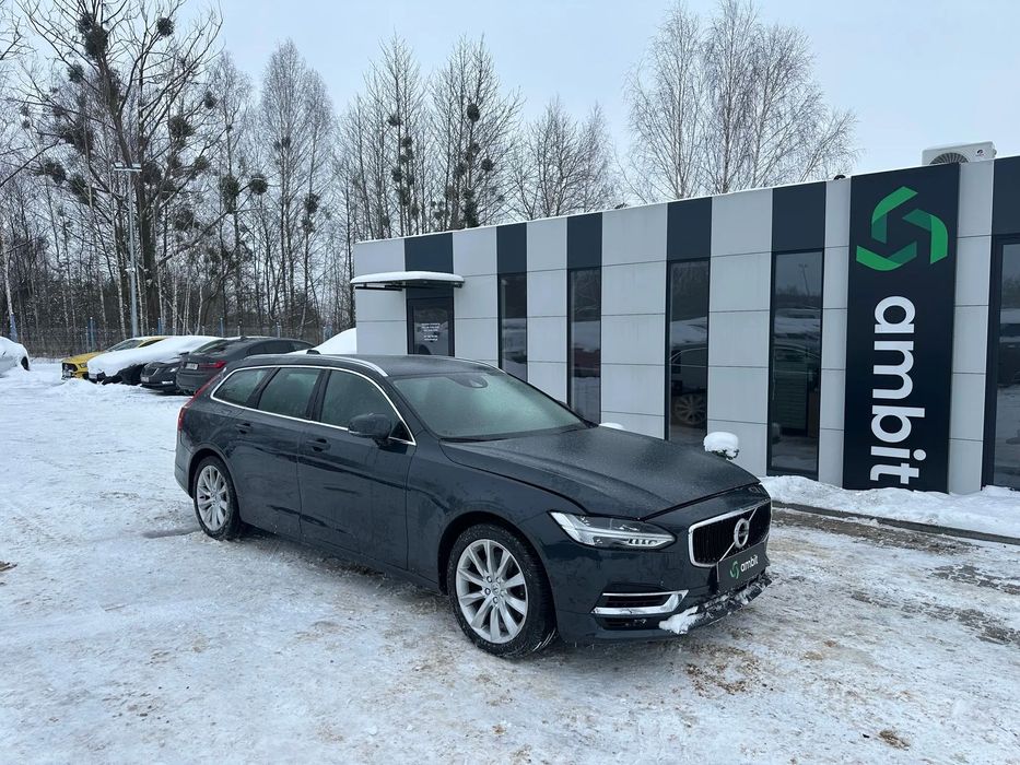 Volvo V90 2.0Hybryda 300KM 2019r. auto zarejestrowane i ubezpieczone w Polsce.