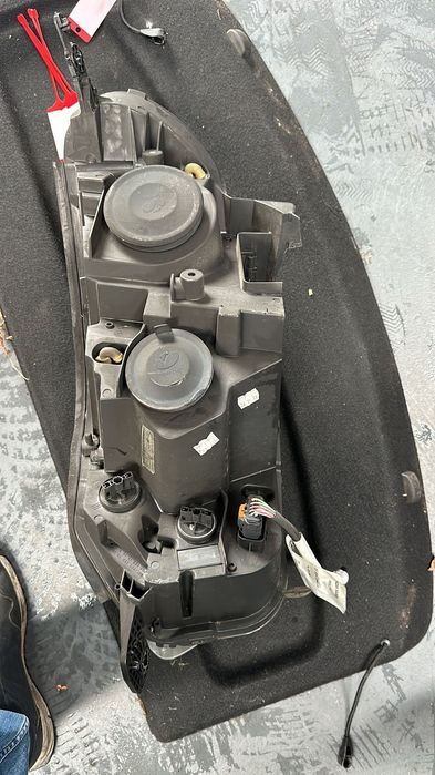 Optica frente direita Toyota Proace