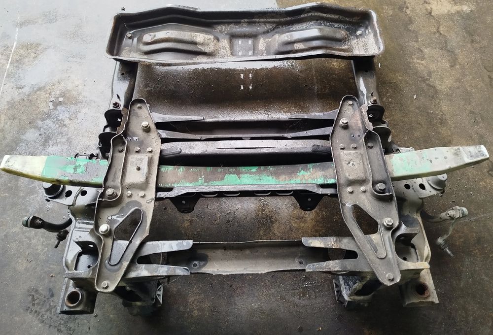 Charriot frente MERCEDES-BENZ Sprinter 3,5-t (906)