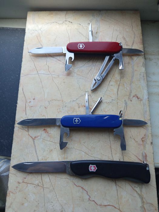 Нож  Victorinox Швейцария.