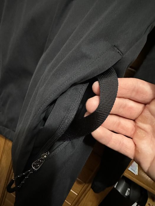 Ветровка new balance