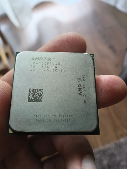 Procesor AMD FX 4130 Socket AM3+