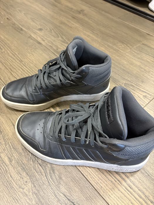 Високі кросівки Adidas Hoops 2.0 Mid (EE7856) | Розмір 40 (25 см)