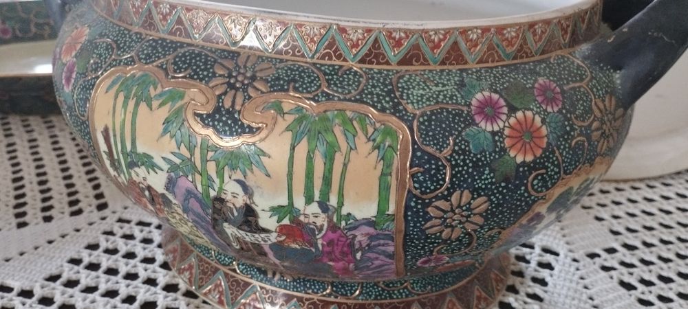 Vendo conjunto de terrina e travessa chinesas