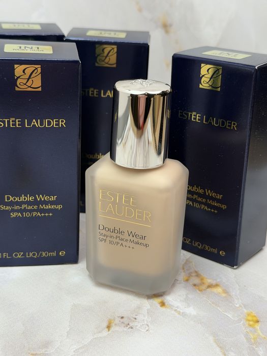Тональний крем Estee Lauder Double Wear 1N1