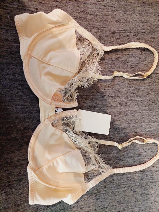 Biustonosz miekki 75C 80B