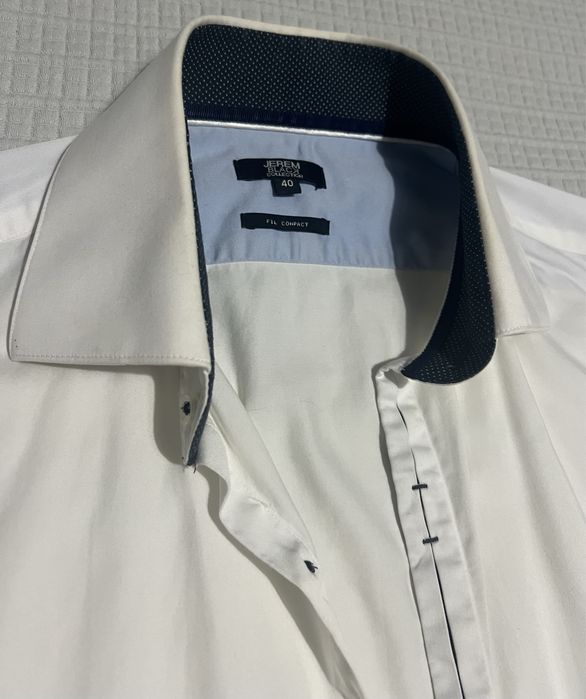 Fato completo com camisa de Homem