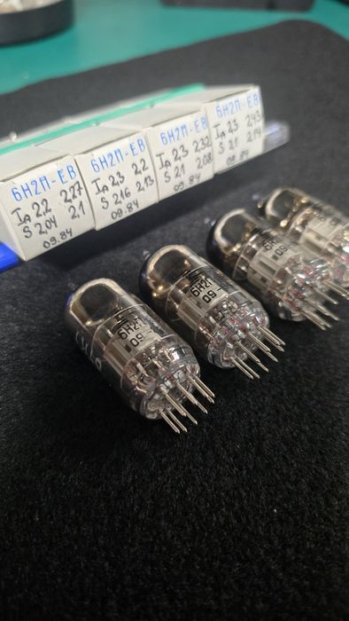 4 lampy 6n2p-ew Idealnie dobrana kwadra - Nowe