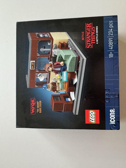 LEGO® 40891 ICONS - Stranger Things: Stacja radiowa WSQK NOWE ZAPLOMBOWANE