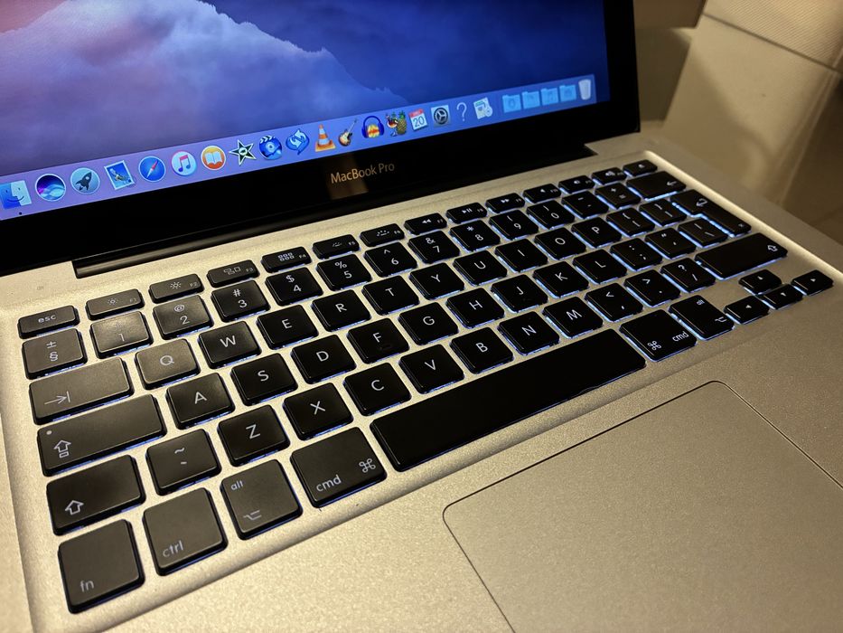 MacBook pro 1TB SSD i7 A1278