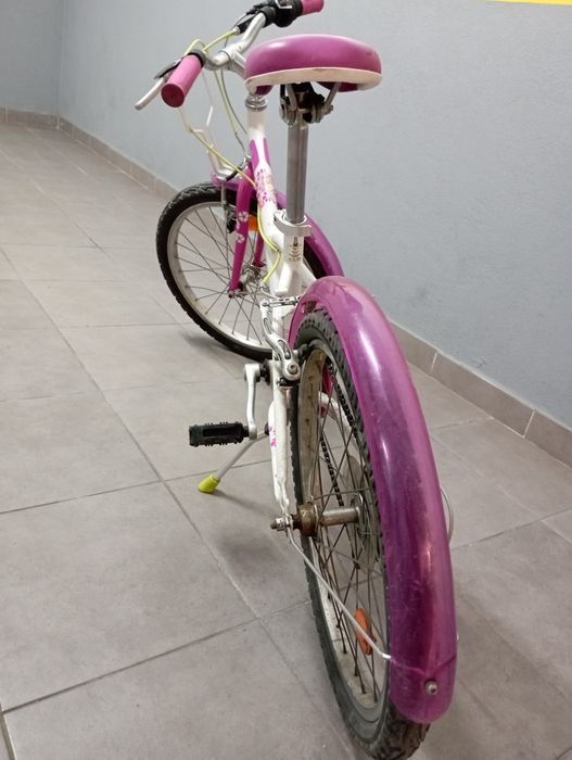 Bicicleta menina dos 6 aos 9anos