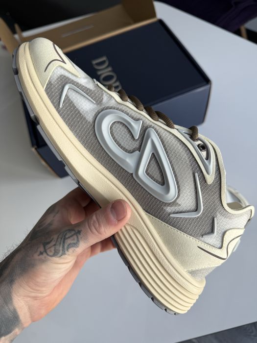DIOR B30 Countdown Tech Sneaker