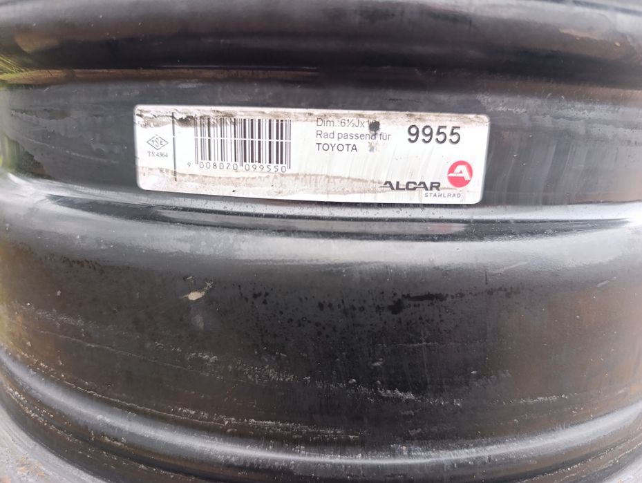 Диски Toyota Aventis r16.  5, 100, 4 шт.