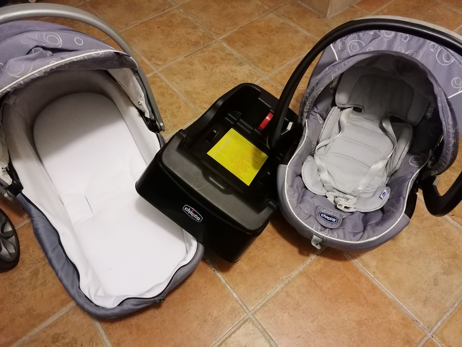 Alcofa Chicco e Ovo Chicco de bebé