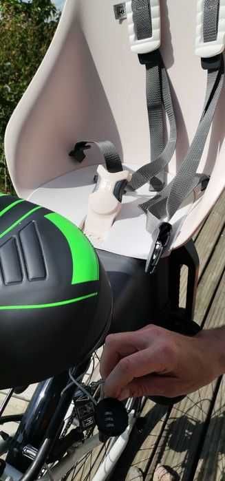 Fotelik rowerowy tylny do 22kg Urban iki Ideał