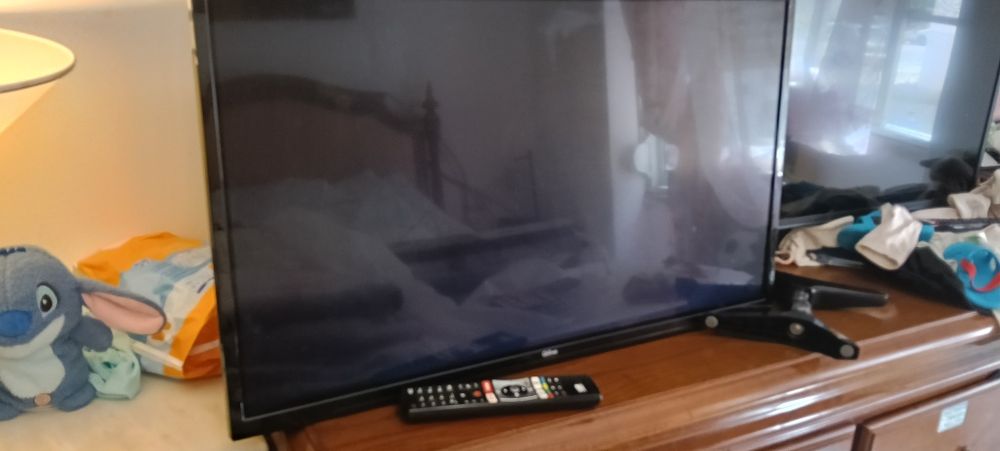 Smart TV _QILIVE_32"_LCD/LED_Netiflix_YouTube_Ecran_ (81 cm na diagonal)