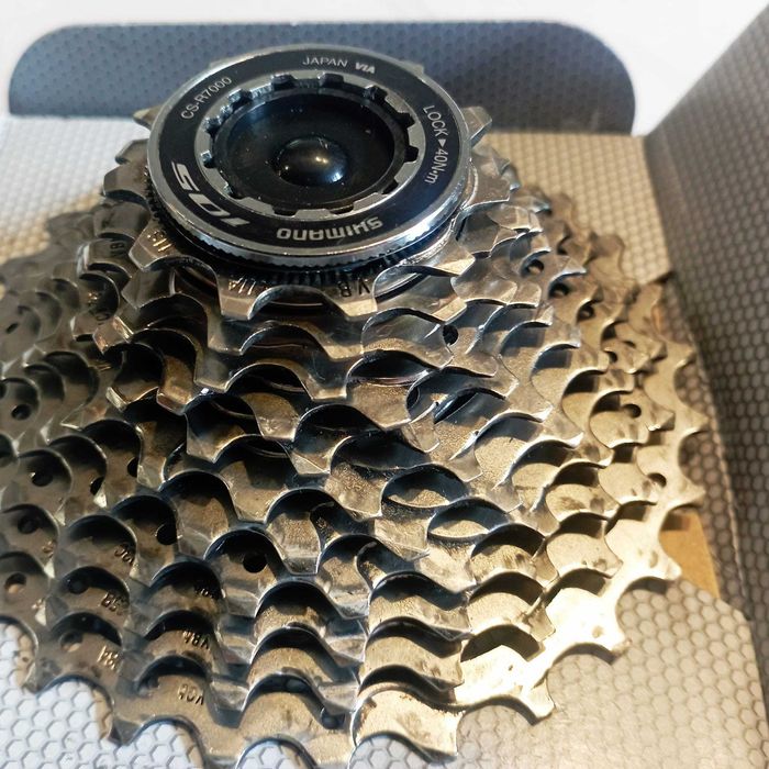 kaseta shimano 105 11-28 jak nowa 11s
