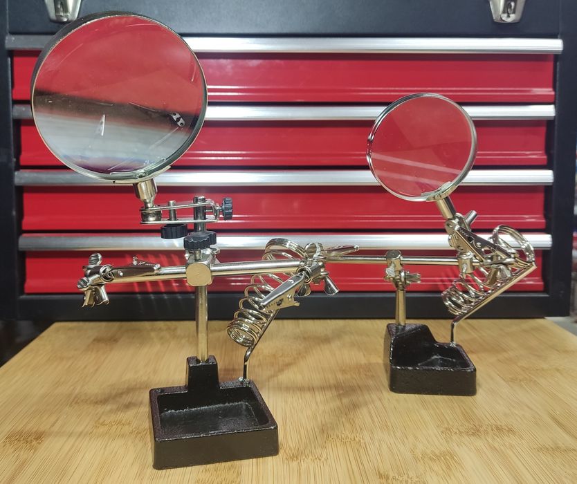 Третья рука электрика третя рука держатель паяльника лупа для пайки ...