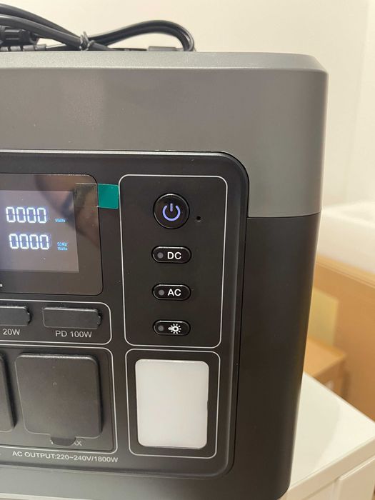 Портативна зарядна електростанція OUKITEL P1500 Plus 1800Вт (1536Wh)