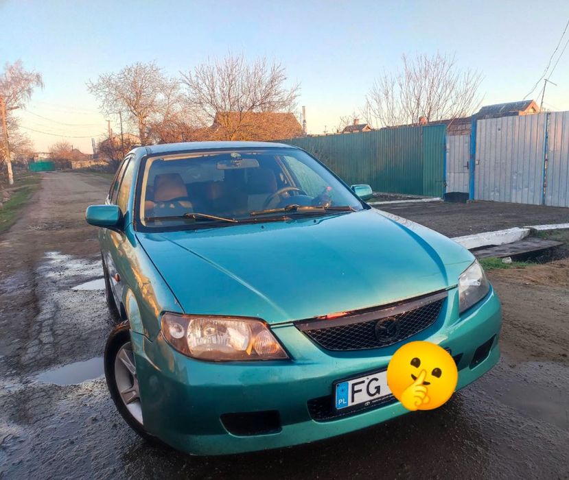 Мазда 323 F хетчбек