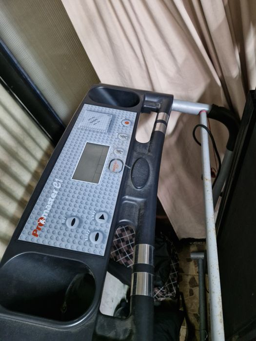 Treadmill453338735429570561