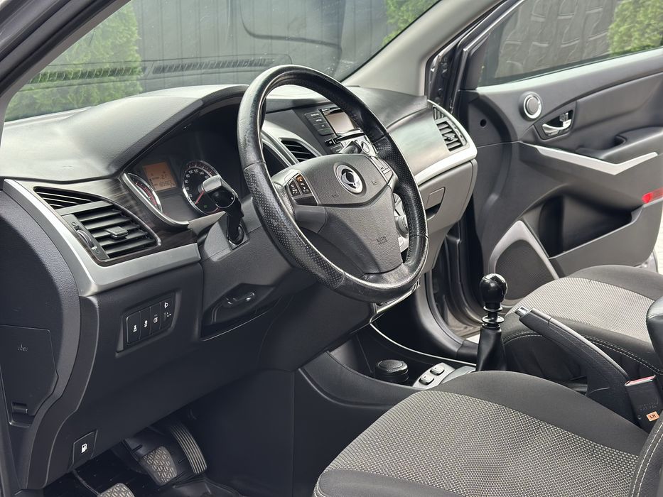 Продам SsangYong  Korando 2014