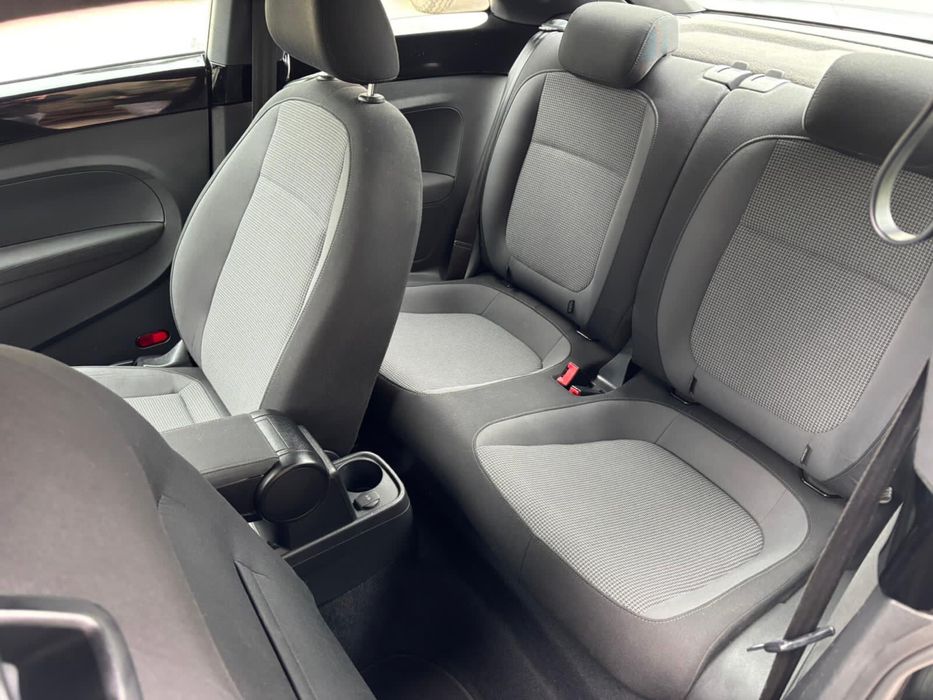 Volkswagen Beetle 1.6 TDI 2012