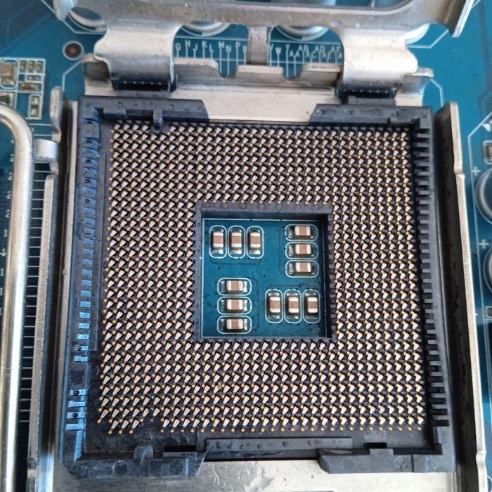 Motherboard Gigabyte Socket 77564552472996993122